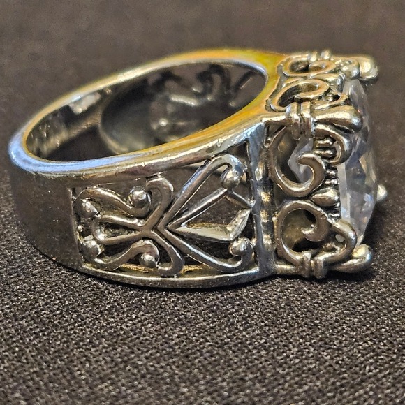 Silpada Retired Sterling Silver Uptown CZ Holiday Party Ring Sz 6 - Picture 6 of 14